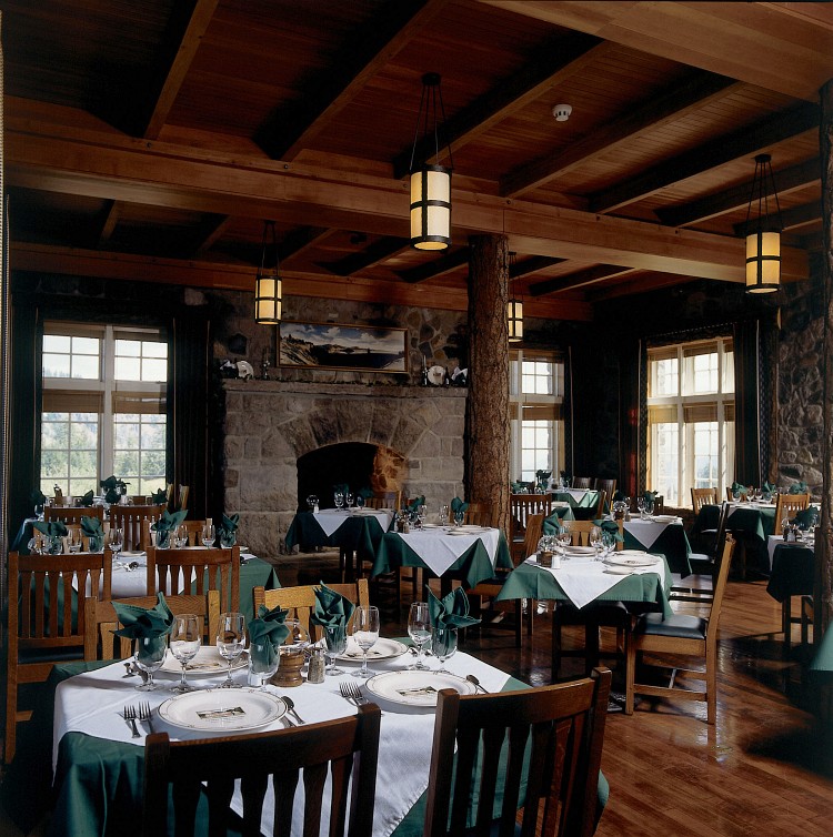 dining room Crater Lake Lodge