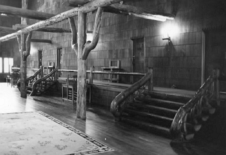 third floor guest rooms the old faithful inn